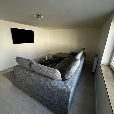 Spacious 5br & 1lr Retreat For Families & Groups For 18p With Tv & Wifi *