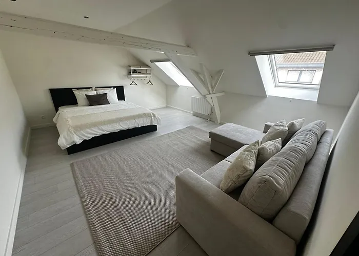 Spacious 5br & 1lr Retreat For Families & Groups For 18p With Tv & Wifi *