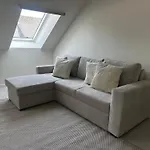 Spacious 5br & 1lr Retreat For Families & Groups For 18p With Tv & Wifi شقة خنت