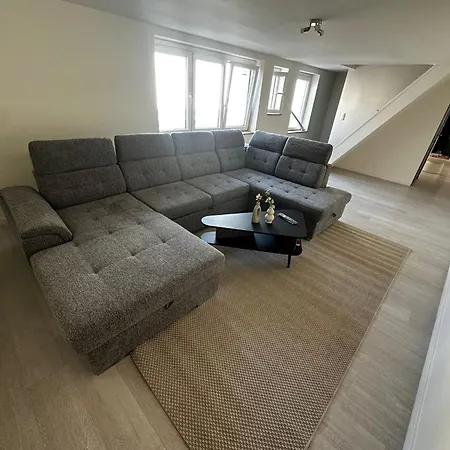 Lägenhet Spacious 5br Retreat For Families & Groups For 16p With Wifi Gent