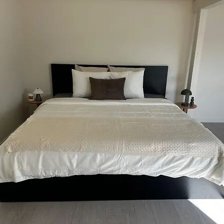 Lägenhet Spacious 5br Retreat For Families & Groups For 16p With Wifi *