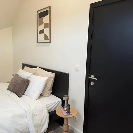 Spacious 5br Retreat For Families & Groups For 16p With Wifi Lägenhet