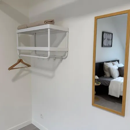 Spacious 5br Retreat For Families & Groups For 16p With Wifi Lägenhet *