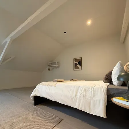 Spacious 5br Retreat For Families & Groups For 16p With Wifi Lägenhet