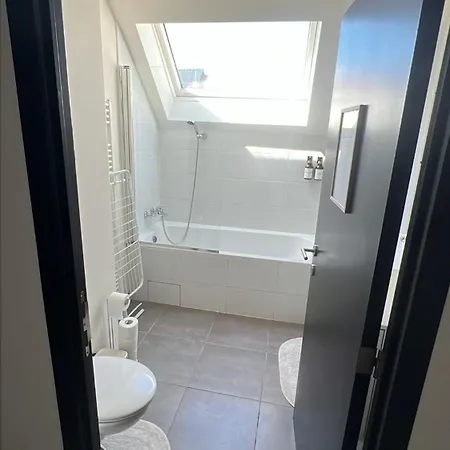 Spacious 5br Retreat For Families & Groups For 16p With Wifi *