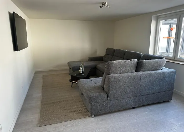 公寓 Spacious 5br & 1lr Retreat For Families & Groups For 18p With Tv & Wifi